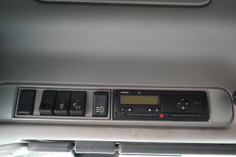 牵引车 Volvo FH 13 480：图7