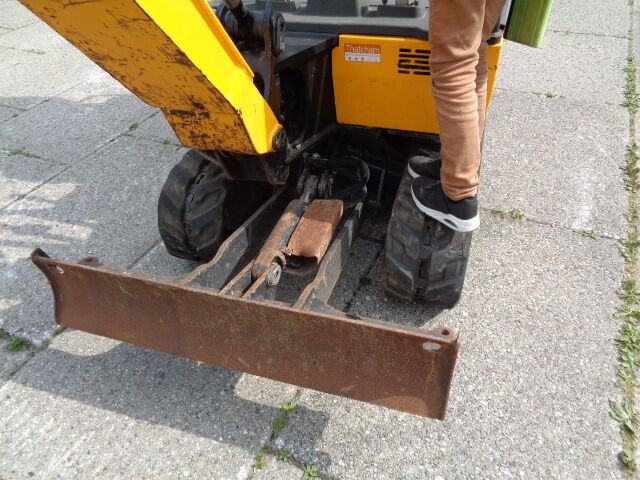 小型挖掘机 JCB 15C-1：图7