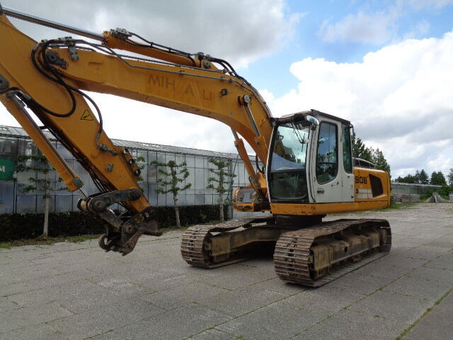 Liebherr R906LC - 履带式挖掘机:图3 Liebherr R906LC - 履带式挖掘机:图3