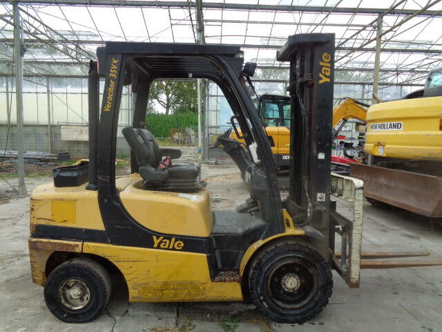 Yale GDP35VX - 叉车:图4 Yale GDP35VX - 叉车:图4