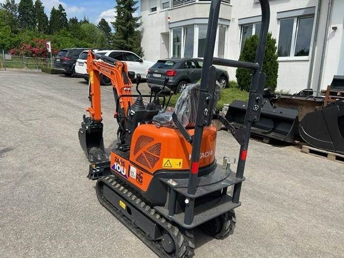 Hitachi ZX10U-6 - 小型挖掘机:图3 Hitachi ZX10U-6 - 小型挖掘机:图3