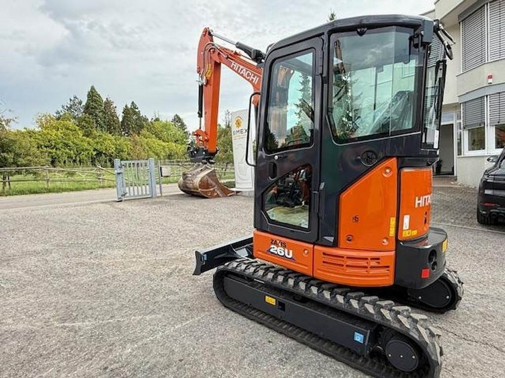 Hitachi ZX26 U-6  - 小型挖掘机:图2 Hitachi ZX26 U-6  - 小型挖掘机:图2