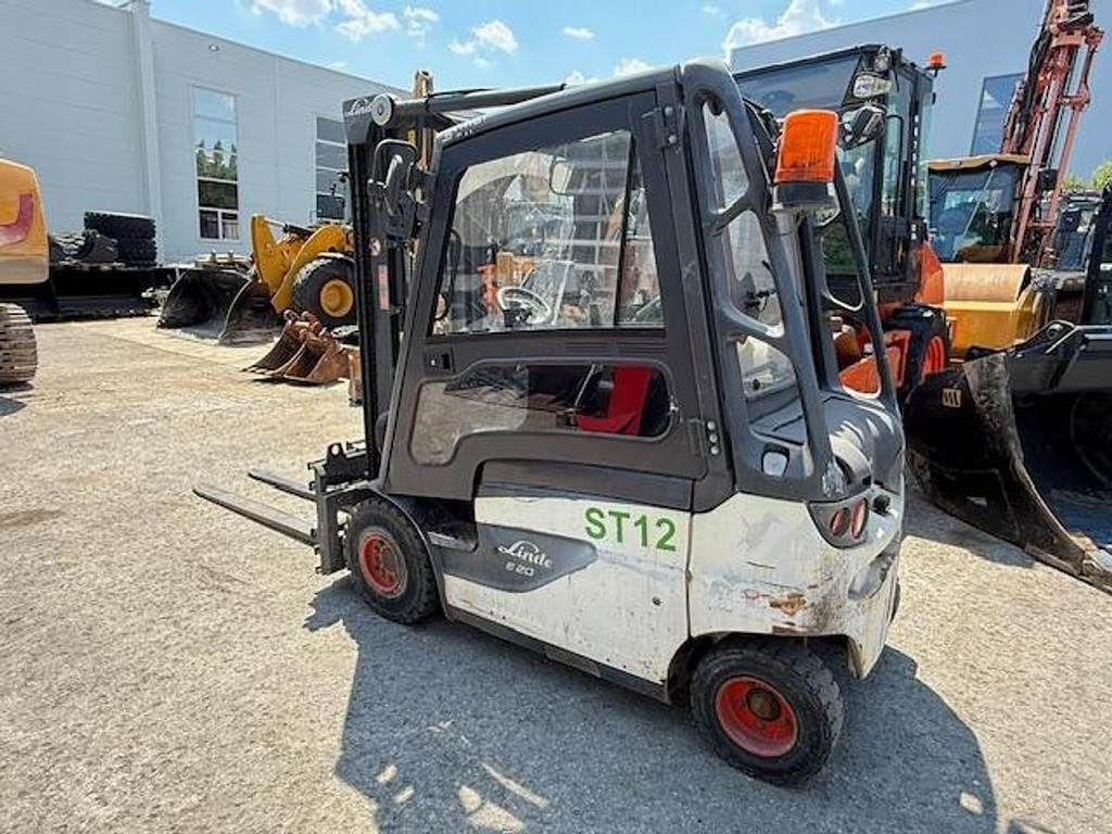 Linde E20-01 - 电动叉车:图2 Linde E20-01 - 电动叉车:图2