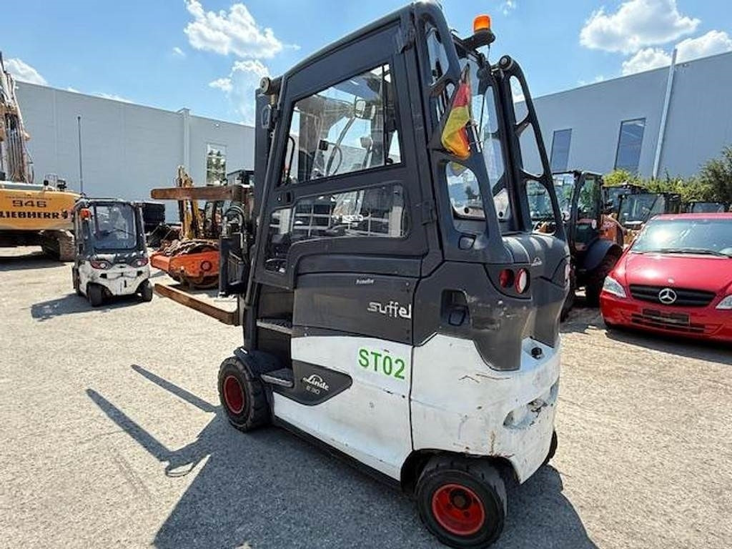 Linde E30 HL – 01/600 - 电动叉车:图4 Linde E30 HL – 01/600 - 电动叉车:图4