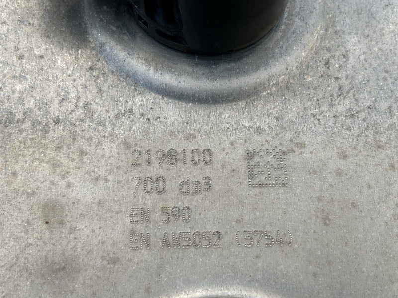 燃料箱 适用于 卡车 700L with brackets：图6