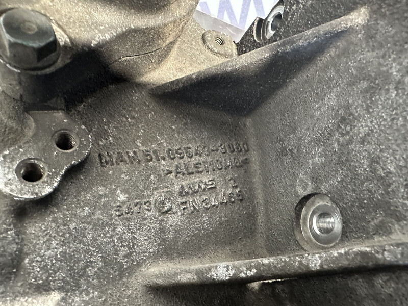 Behr - 油冷却器 适用于 卡车:图3 Behr - 油冷却器 适用于 卡车:图3