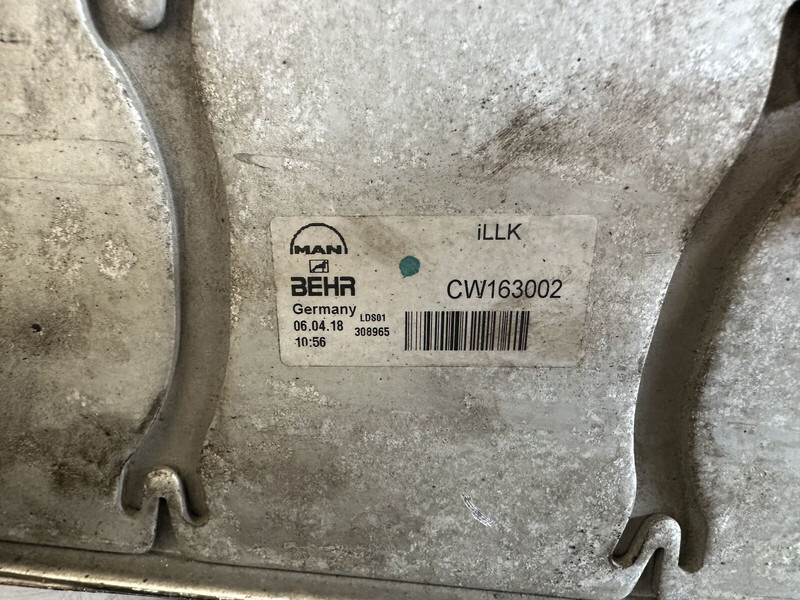 Behr - 油冷却器 适用于 卡车:图4 Behr - 油冷却器 适用于 卡车:图4