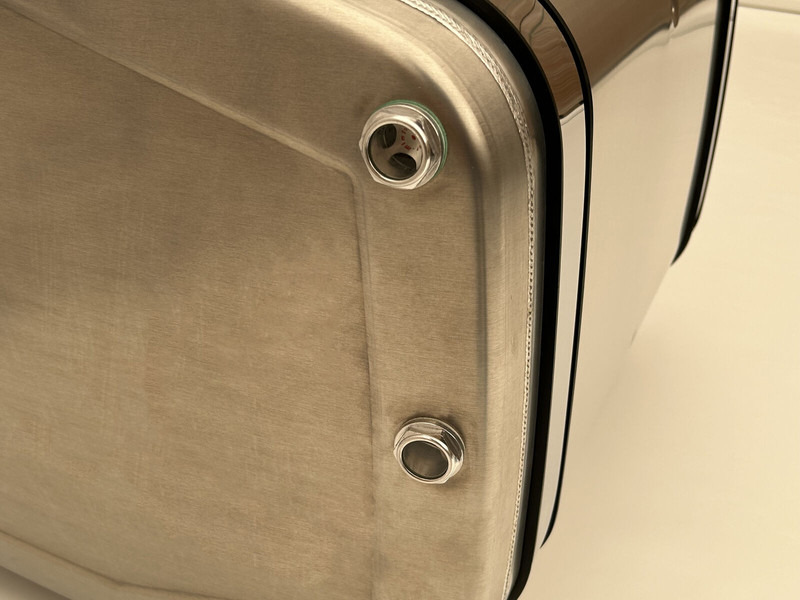 Hydraulic aluminum oil tank 250L - 液压油箱 适用于 卡车:图5 Hydraulic aluminum oil tank 250L - 液压油箱 适用于 卡车:图5