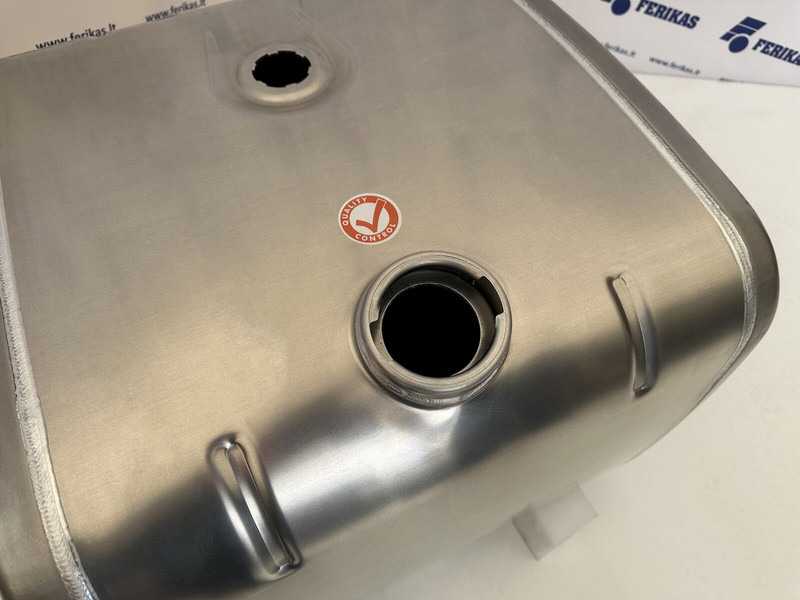 Mercedes-Benz New aluminum fuel tank 200L - 燃料箱 适用于 卡车:图4 Mercedes-Benz New aluminum fuel tank 200L - 燃料箱 适用于 卡车:图4