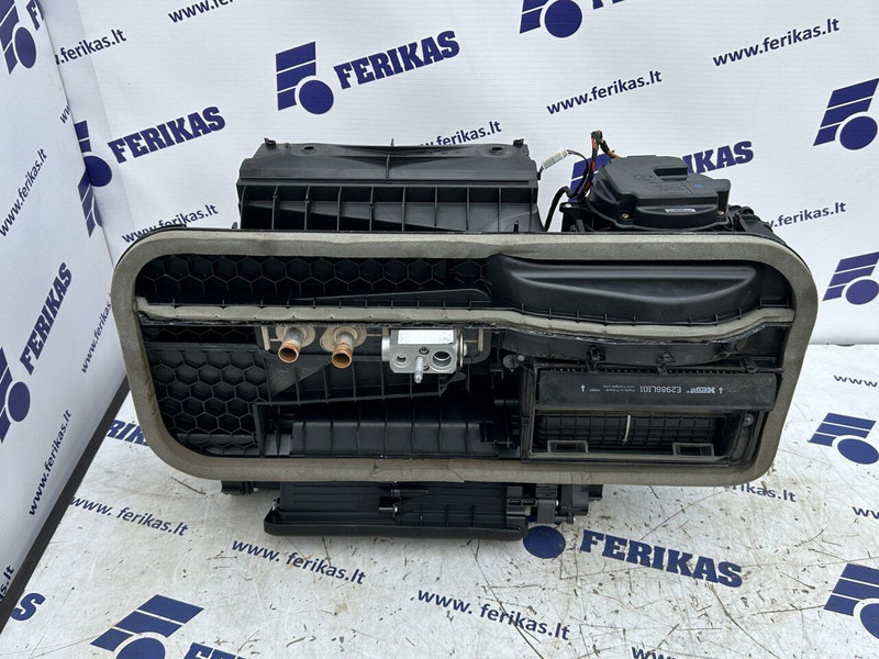 Mercedes-Benz air conditionioning heater system - 暖通系统 适用于 卡车:图3 Mercedes-Benz air conditionioning heater system - 暖通系统 适用于 卡车:图3