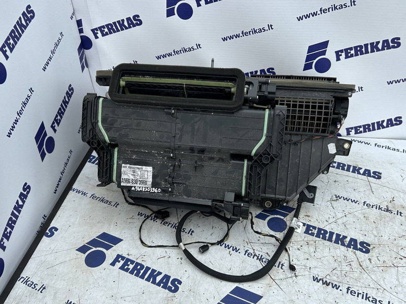 Mercedes-Benz air conditionioning heater system - 暖通系统 适用于 卡车:图1 Mercedes-Benz air conditionioning heater system - 暖通系统 适用于 卡车:图1