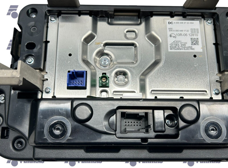 Mercedes-Benz multimedia, radio unit - 备件 适用于 卡车:图3 Mercedes-Benz multimedia, radio unit - 备件 适用于 卡车:图3