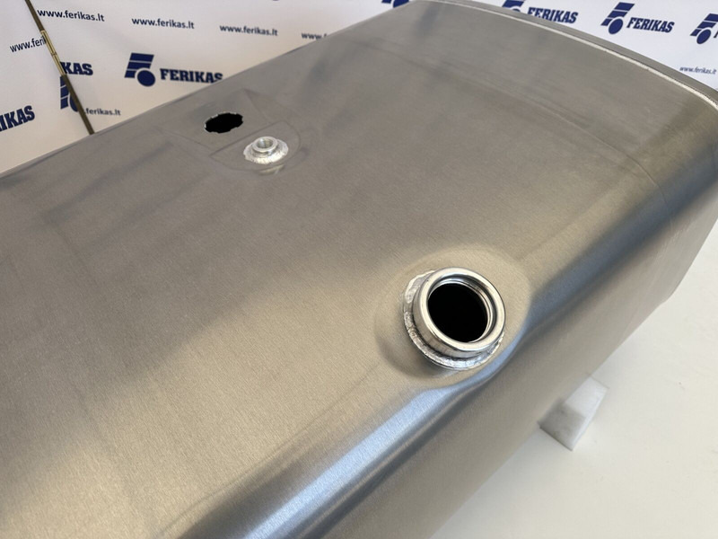 Scania New aluminum fuel tank 350L - 燃料箱 适用于 卡车:图4 Scania New aluminum fuel tank 350L - 燃料箱 适用于 卡车:图4
