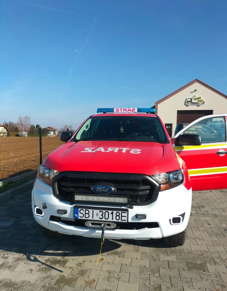 Ford Ranger 4x4 2.0 TDCI Straż strażacki pożarniczy ratowniczy pickup (Amarok, Navara, L200, Hilux) - 皮卡车:图5 Ford Ranger 4x4 2.0 TDCI Straż strażacki pożarniczy ratowniczy pickup (Amarok, Navara, L200, Hilux) - 皮卡车:图5