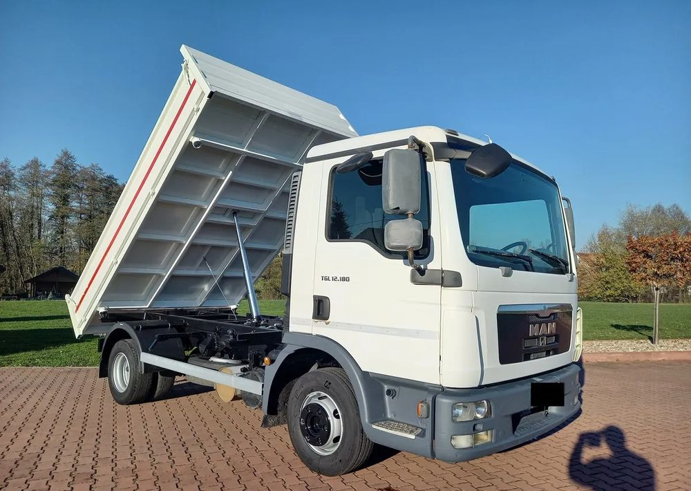 MAN TGL 12 180 BLOKADA KLIMA RESOR - 翻斗车:图2 MAN TGL 12 180 BLOKADA KLIMA RESOR - 翻斗车:图2