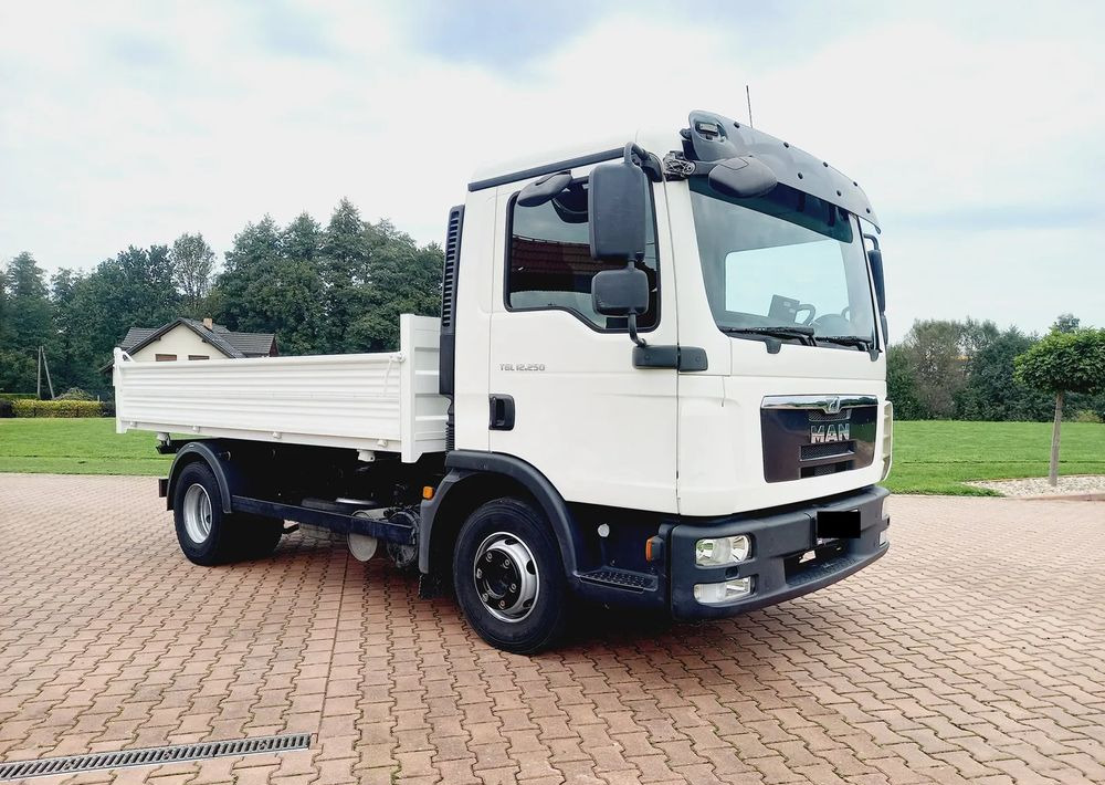 MAN TGL 12 250 EURO 5 !!! BLOKADA MOSTU !!!! - 翻斗车:图4 MAN TGL 12 250 EURO 5 !!! BLOKADA MOSTU !!!! - 翻斗车:图4