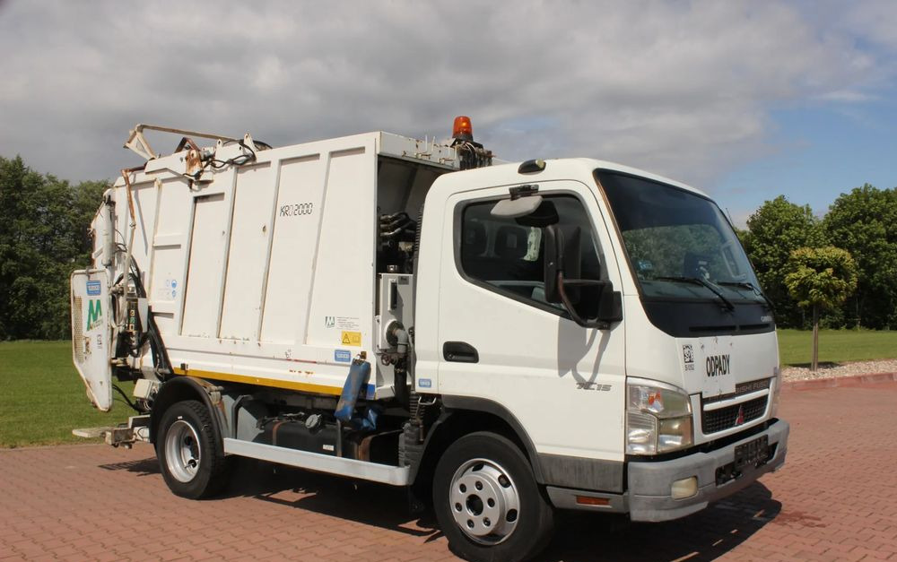 Mitsubishi CANTER 7C15 - 垃圾车:图1 Mitsubishi CANTER 7C15 - 垃圾车:图1