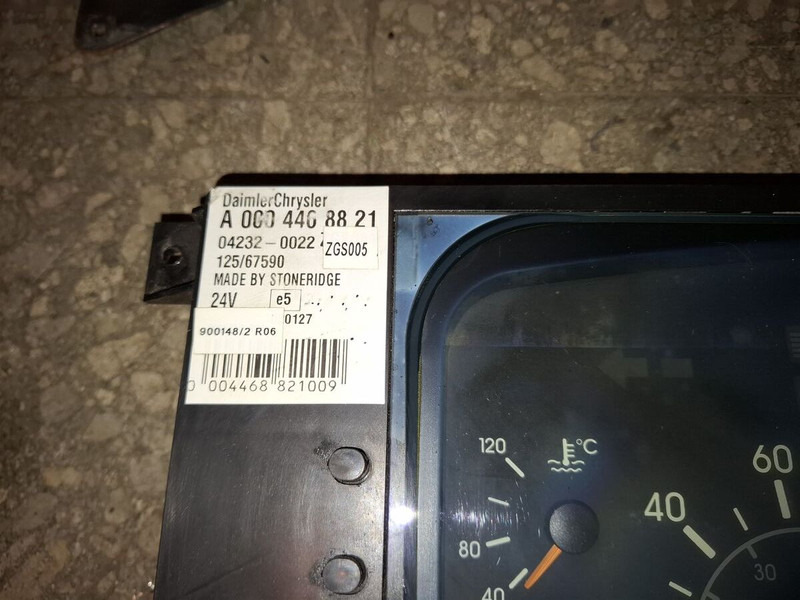 仪表板 Iveco климат контроль Iveko:图13 仪表板 Iveco климат контроль Iveko:图13