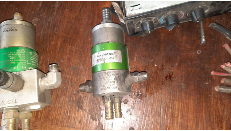 MAN E51.13111-6036 газовый редуктор - 燃料系统:图5 MAN E51.13111-6036 газовый редуктор - 燃料系统:图5