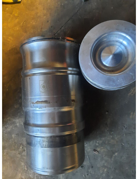 Scania - 发动机及其零件:图3 Scania - 发动机及其零件:图3