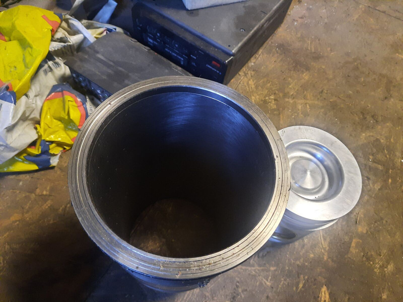 Scania - 发动机及其零件:图2 Scania - 发动机及其零件:图2