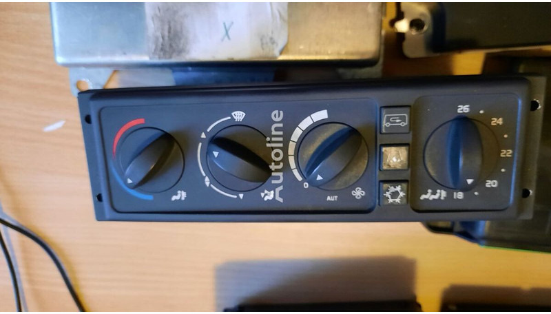 Volvo 20815236-P04. 70327101. 2054900 . 20744283-01. 3192577. 20815236 - ECU:图2 Volvo 20815236-P04. 70327101. 2054900 . 20744283-01. 3192577. 20815236 - ECU:图2