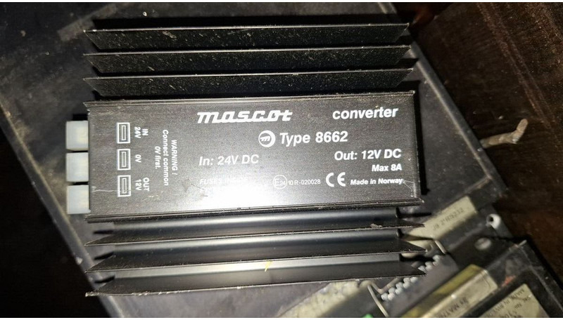 Volvo Blaupunkt BPA49 - ECU:图5 Volvo Blaupunkt BPA49 - ECU:图5