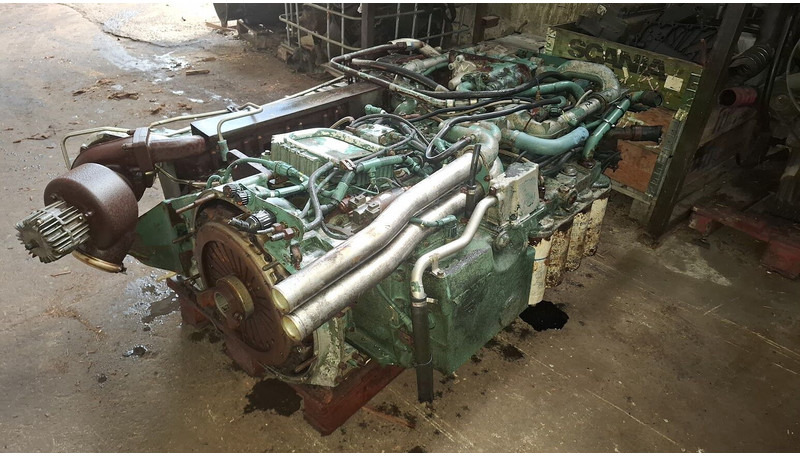 Volvo DH12D 420EC01. DH12E340EC06 . - 发动机:图3 Volvo DH12D 420EC01. DH12E340EC06 . - 发动机:图3