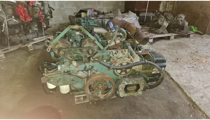 Volvo DH12D 420EC01. DH12E340EC06 . - 发动机:图2 Volvo DH12D 420EC01. DH12E340EC06 . - 发动机:图2