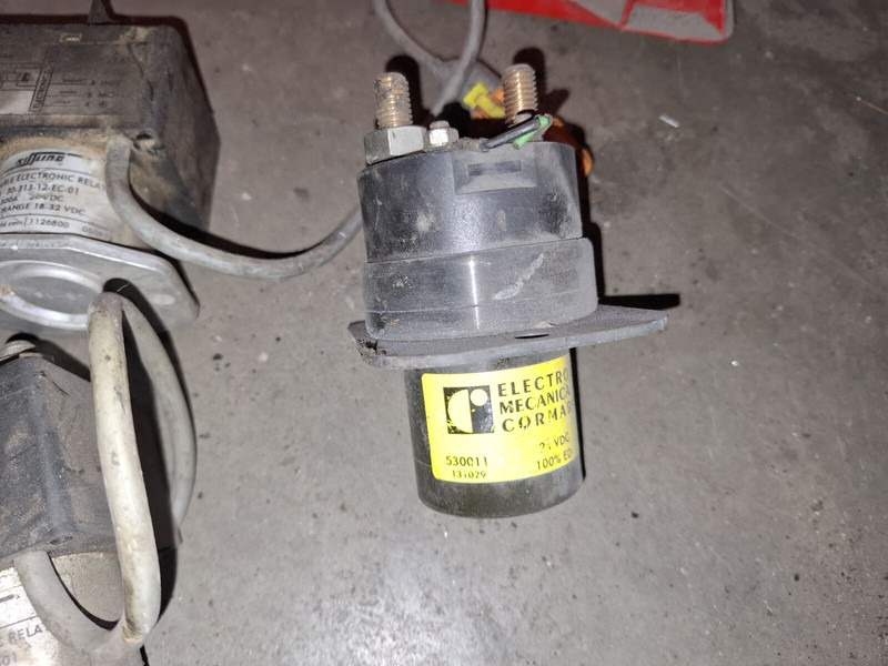 Volvo Жгут проводов .Сервогаз VDO - 408.401.3\ 445.804/5/020. 445.804. - 电缆/ 线束:图4 Volvo Жгут проводов .Сервогаз VDO - 408.401.3\ 445.804/5/020. 445.804. - 电缆/ 线束:图4