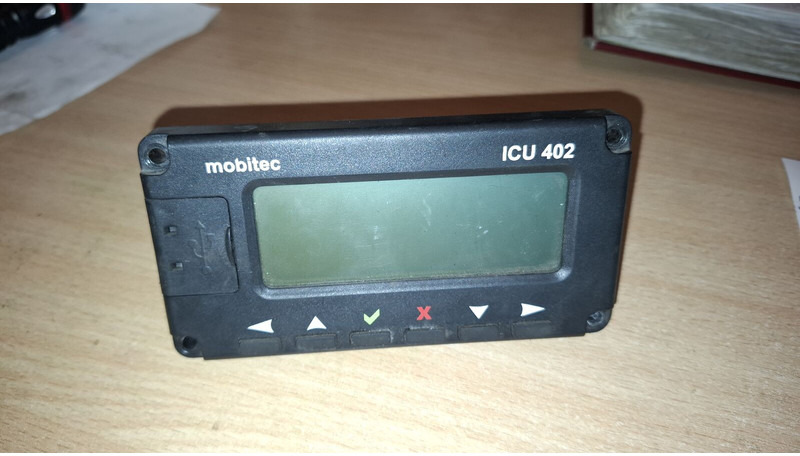 Volvo предохранительные платы Ивеко - 仪表板:图4 Volvo предохранительные платы Ивеко - 仪表板:图4