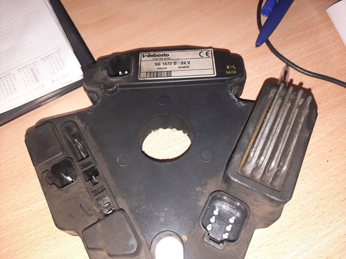 暖通系统 适用于 巴士 Webasto SG1572D   Mercedes-Benz：图1