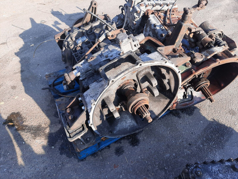 ZF 16S130 .8S180IT . 6S150C. 8S140 IT.6S80+GV80/ 6S90/ S5-24-3 / 6S - 变速箱:图5 ZF 16S130 .8S180IT . 6S150C. 8S140 IT.6S80+GV80/ 6S90/ S5-24-3 / 6S - 变速箱:图5