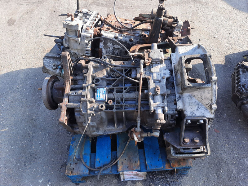 ZF 16S130 .8S180IT . 6S150C. 8S140 IT.6S80+GV80/ 6S90/ S5-24-3 / 6S - 变速箱:图4 ZF 16S130 .8S180IT . 6S150C. 8S140 IT.6S80+GV80/ 6S90/ S5-24-3 / 6S - 变速箱:图4