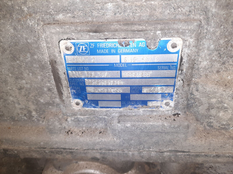 ZF 6HP604C .6HP502C. 6HP552C .6HP602C. 6HP592C. 6HP504C .6HP604C. 6 - 变速箱:图5 ZF 6HP604C .6HP502C. 6HP552C .6HP602C. 6HP592C. 6HP504C .6HP604C. 6 - 变速箱:图5