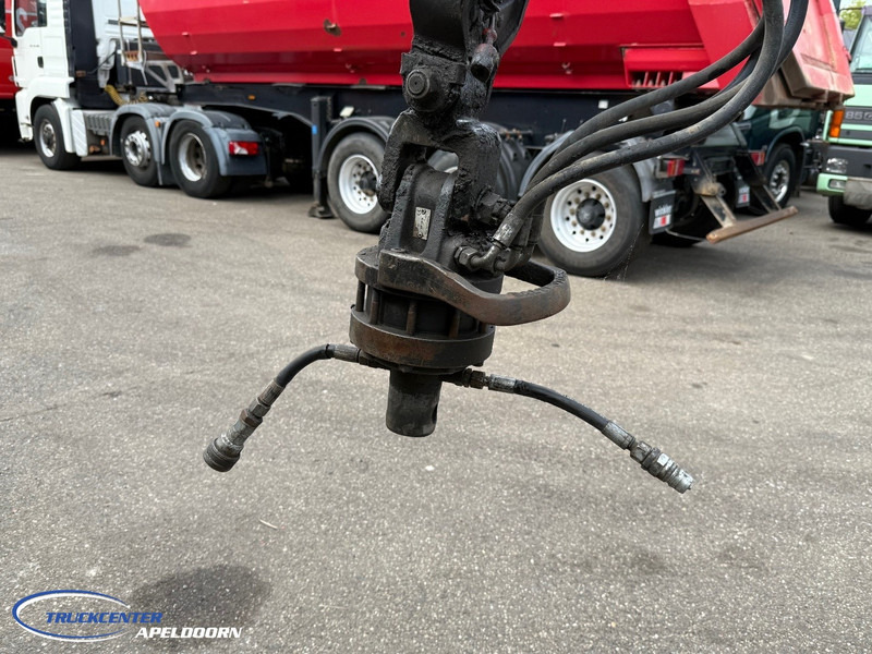 Scania R580 V8 8x4 Reduction axles, HMF 2620 K5 - 翻斗车, 起重车:图5 Scania R580 V8 8x4 Reduction axles, HMF 2620 K5 - 翻斗车, 起重车:图5