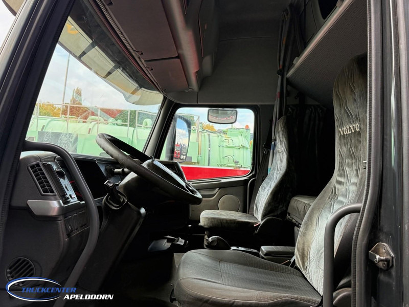 Volvo FH 12 - 460 Globetrotter XL, 770000 km! - 牵引车:图5 Volvo FH 12 - 460 Globetrotter XL, 770000 km! - 牵引车:图5