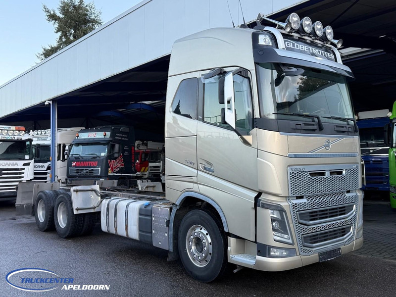 Volvo FH 657000 km, 6x4, Globetrotter - 驾驶室底盘卡车:图1 Volvo FH 657000 km, 6x4, Globetrotter - 驾驶室底盘卡车:图1