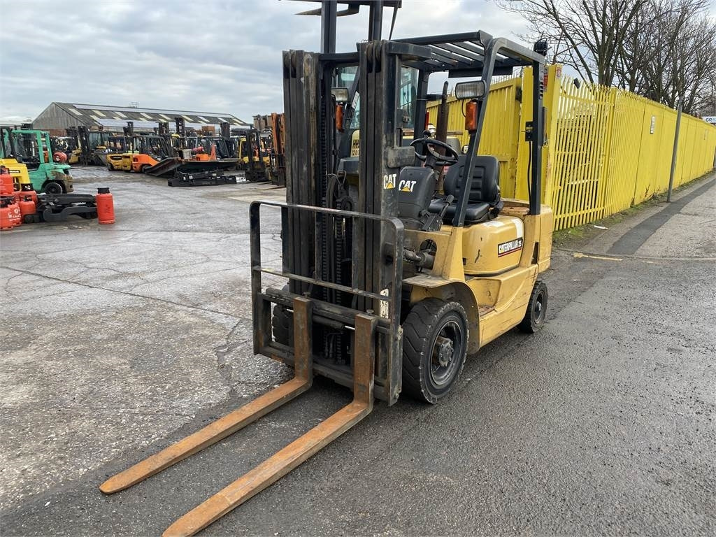 CAT DP25K  - 柴油叉车:图5 CAT DP25K  - 柴油叉车:图5