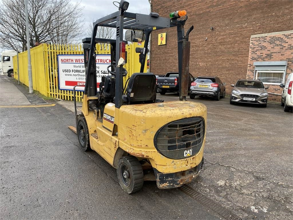 CAT DP25K  - 柴油叉车:图3 CAT DP25K  - 柴油叉车:图3