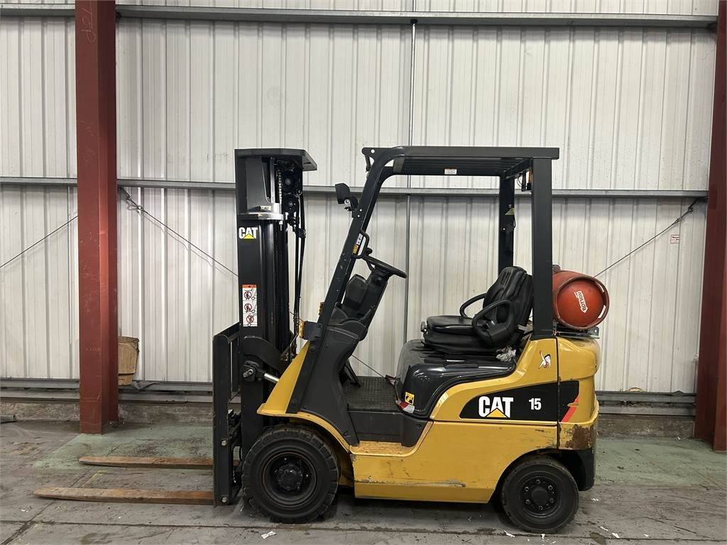 CAT GP15NT - 液化石油气叉车:图1 CAT GP15NT - 液化石油气叉车:图1