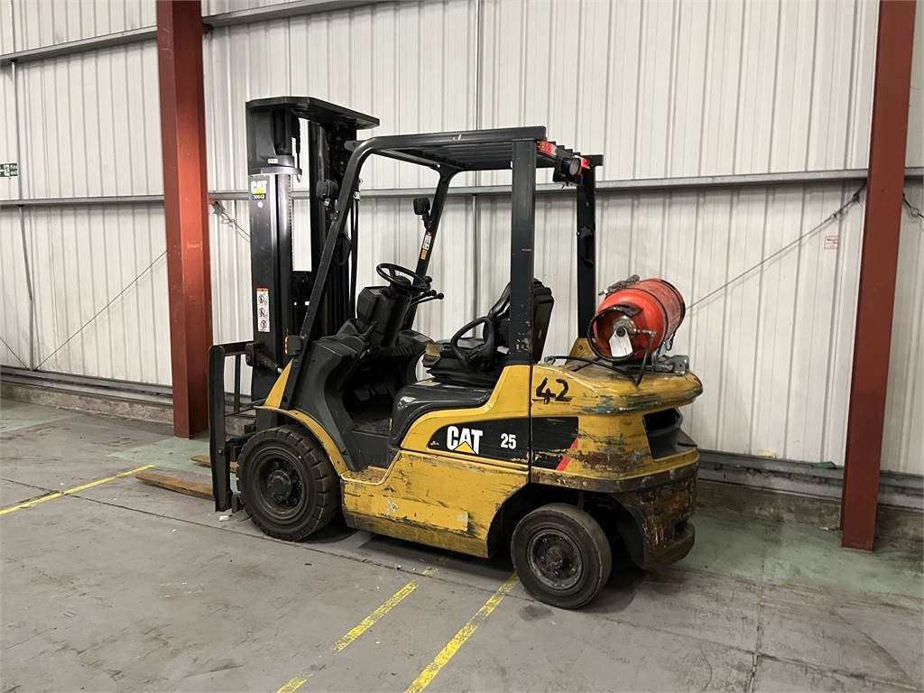 CAT GP25NT - 液化石油气叉车:图3 CAT GP25NT - 液化石油气叉车:图3