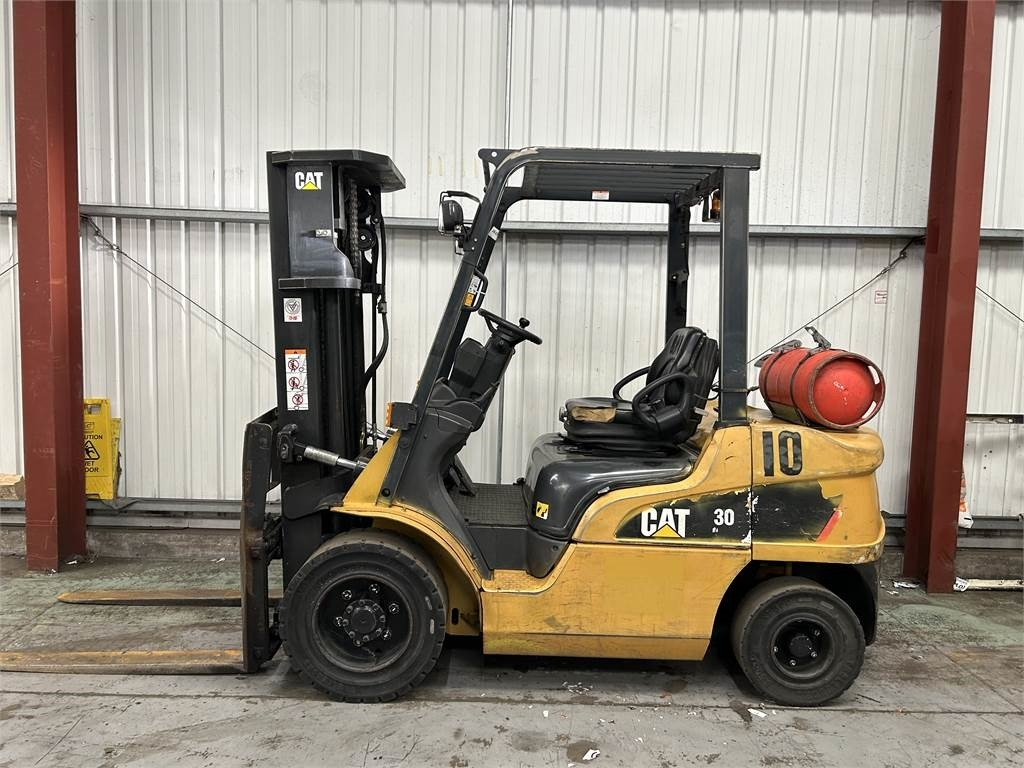 CAT GP30NT - 液化石油气叉车:图1 CAT GP30NT - 液化石油气叉车:图1