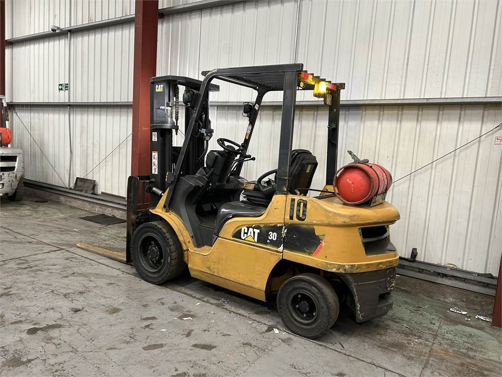 CAT GP30NT - 液化石油气叉车:图3 CAT GP30NT - 液化石油气叉车:图3