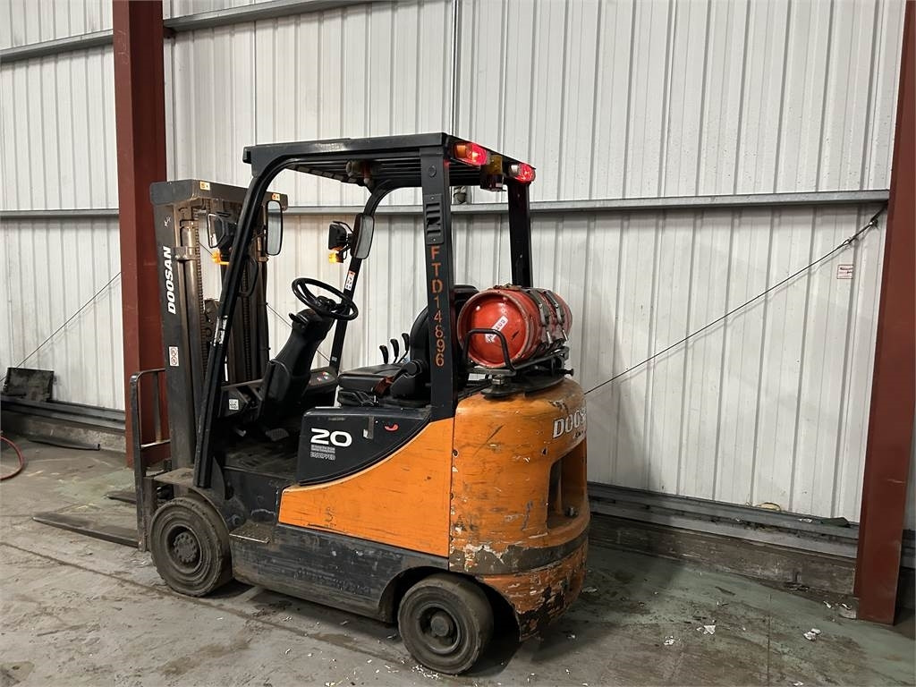 Doosan G20SC-5 - 液化石油气叉车:图3 Doosan G20SC-5 - 液化石油气叉车:图3