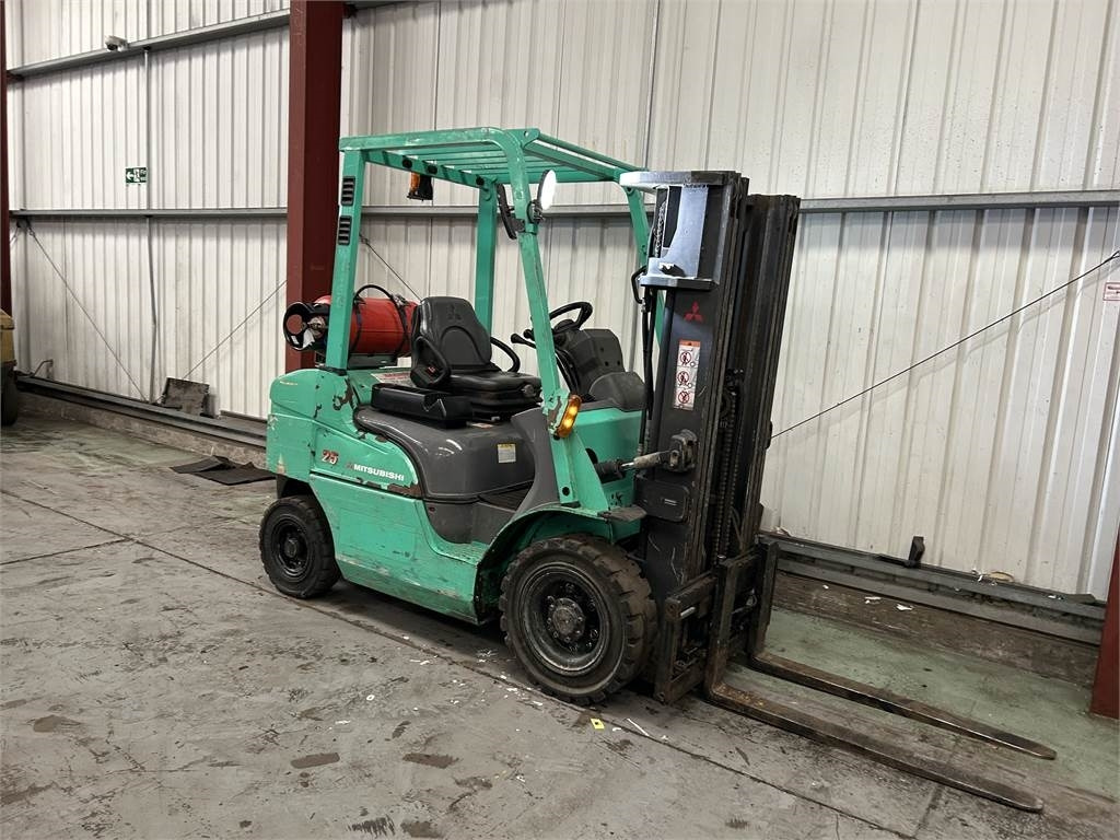 Mitsubishi FG25NT - 液化石油气叉车:图4 Mitsubishi FG25NT - 液化石油气叉车:图4