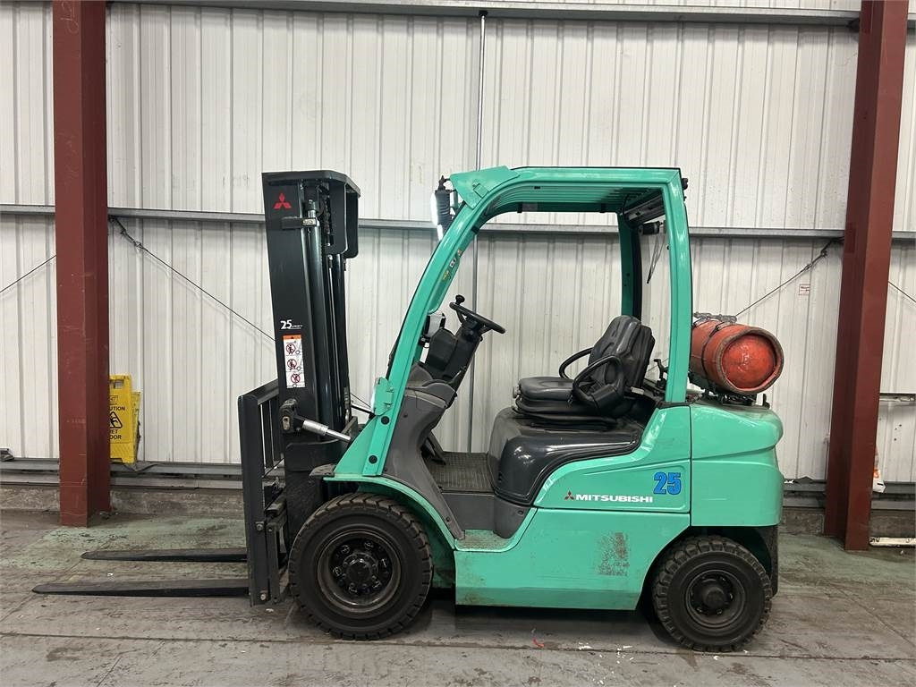Mitsubishi FG25N - 液化石油气叉车:图1 Mitsubishi FG25N - 液化石油气叉车:图1