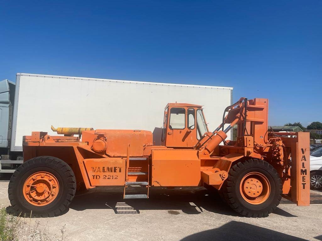 Valmet TD2212 - 柴油叉车:图1 Valmet TD2212 - 柴油叉车:图1