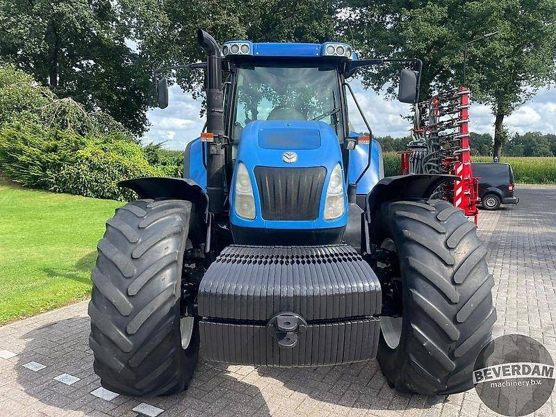 New Holland TVT 170 - 拖拉机:图3 New Holland TVT 170 - 拖拉机:图3