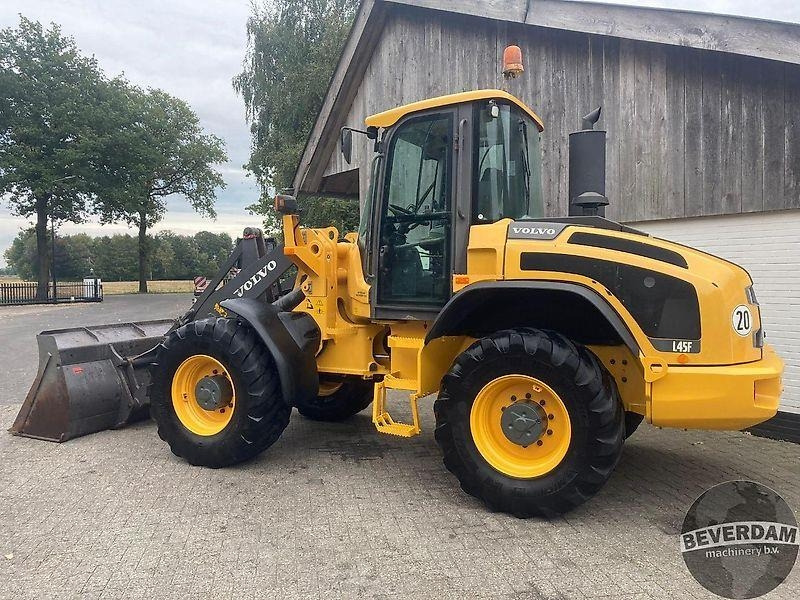 Volvo L45F - 轮式装载机:图3 Volvo L45F - 轮式装载机:图3